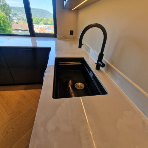 Dekton Helena Benkeplate